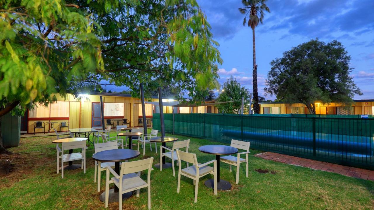 Gardens Motel